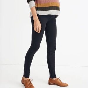 Madewell Maternity Over-the-Belly Skinny Jeans in Lunar Wash
